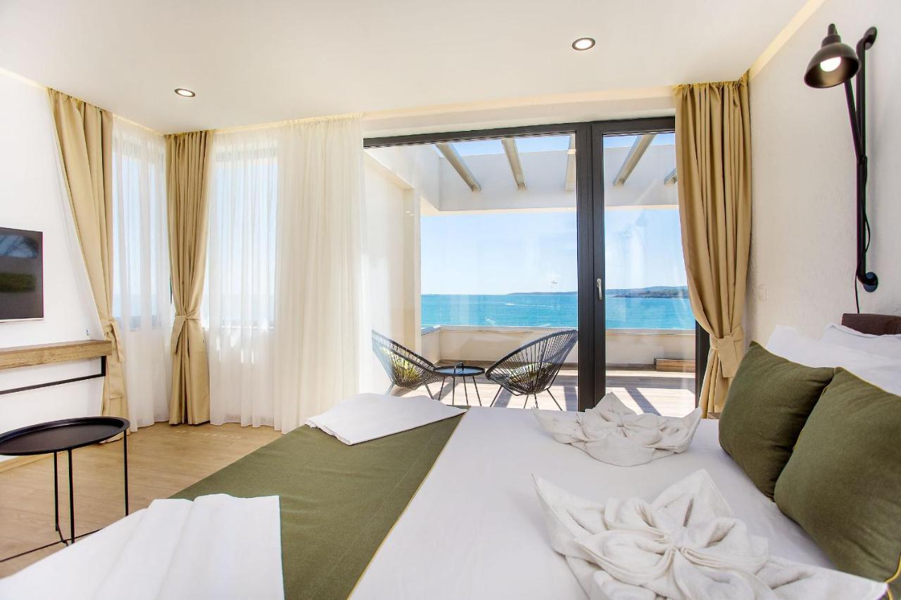 Olive Villas Beach Hotel Sozopol Exteriör bild
